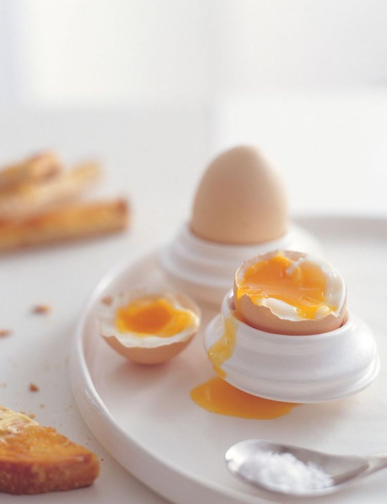 Вареные яйца без трещин