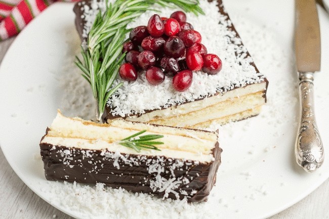 Торт на Новый год: 5 главных советских рецептов 