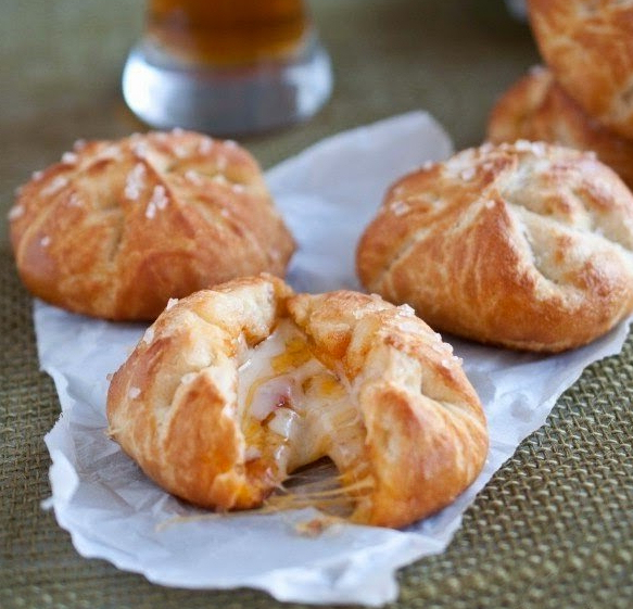 Пицца в булочках