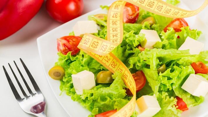 От каких диетических продуктов мы на самом деле полнеем