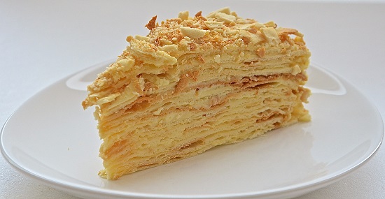 «Прага», «Наполеон» и «Медовик»: три самых вкусных торта, которые не нуждаются в рекламе