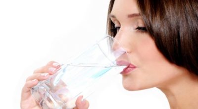 Щелочная вода убивает рак, воспаление и выводит токсины! Узнайте, как её сделать и употреблять!