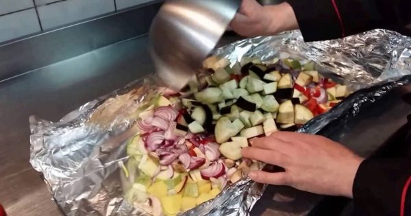 Всего 10 минут в этом маринаде подарят твоим овощам гриль невероятный вкус! Секрет мангальщика!